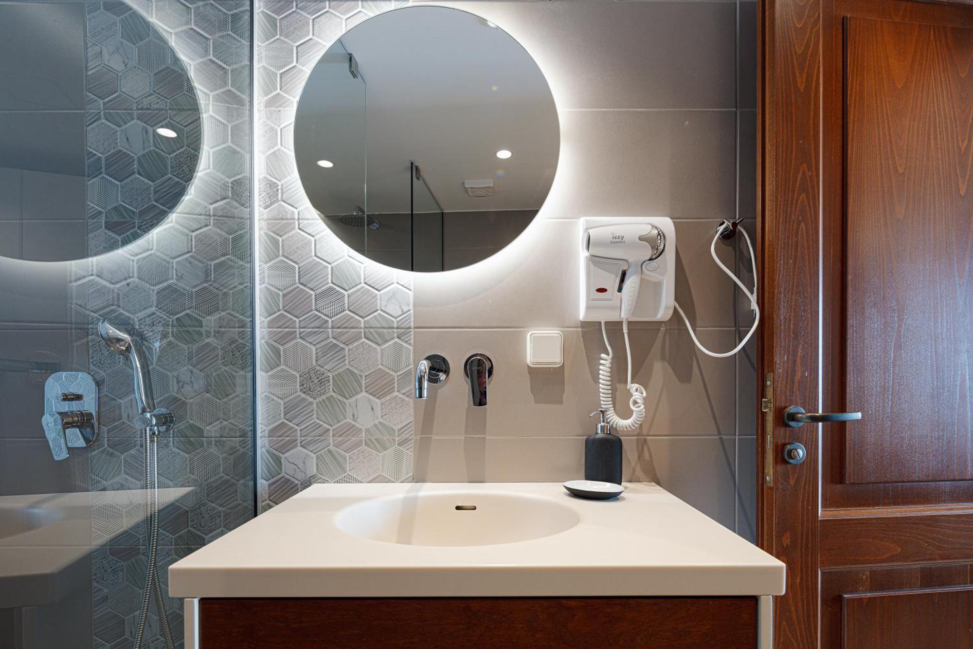 Philikon Luxury Suites Rethymno  Bagian luar foto
