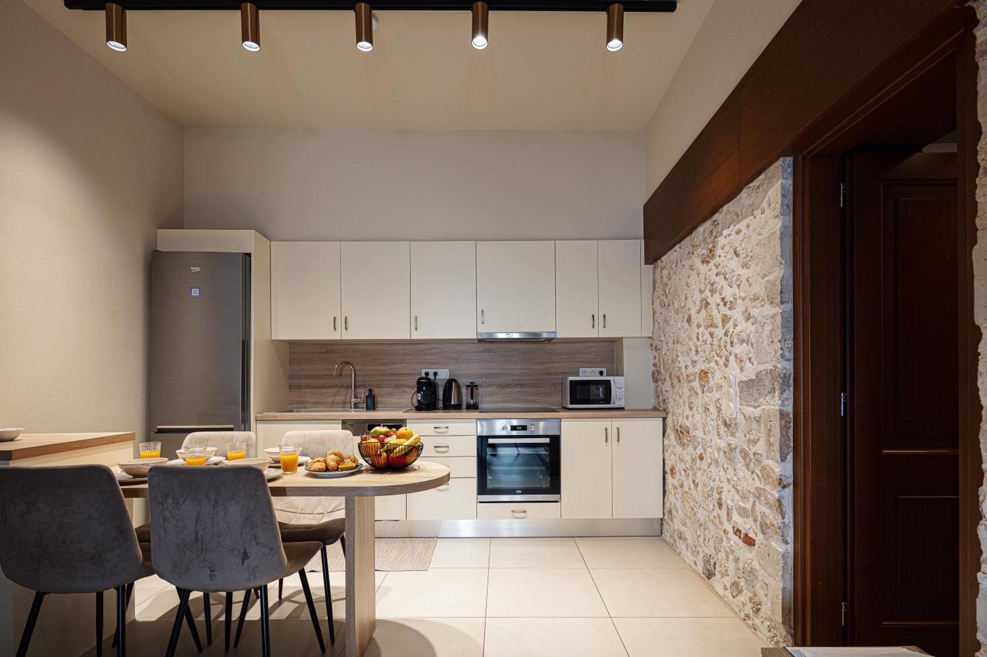 Philikon Luxury Suites Rethymno  Bagian luar foto