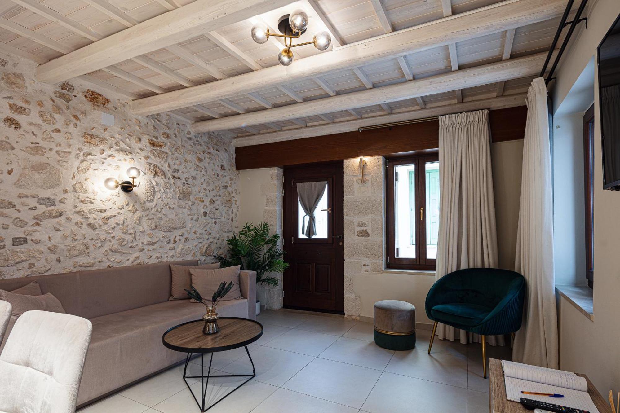 Philikon Luxury Suites Rethymno  Bagian luar foto