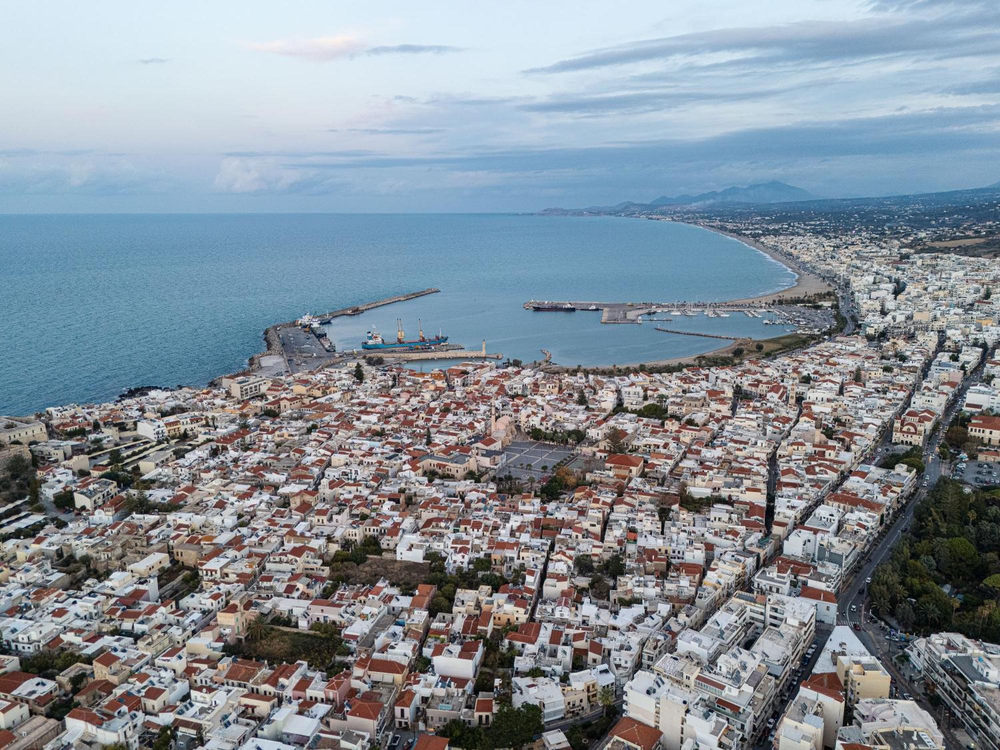 Philikon Luxury Suites Rethymno  Bagian luar foto